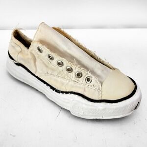 Maison Mihara Yasuhiro MMY Peterson Distressed Low Top Sneakers Cream Mens 9